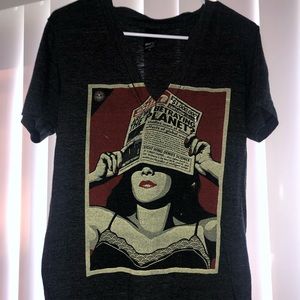 Obey shirt